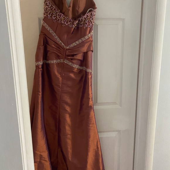Formal long dress - Picture 2 of 2
